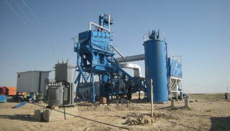 Asphalt concrete mixing plant in operation at SINOWAY-TEKAR Kibray production base, Tashkent Region