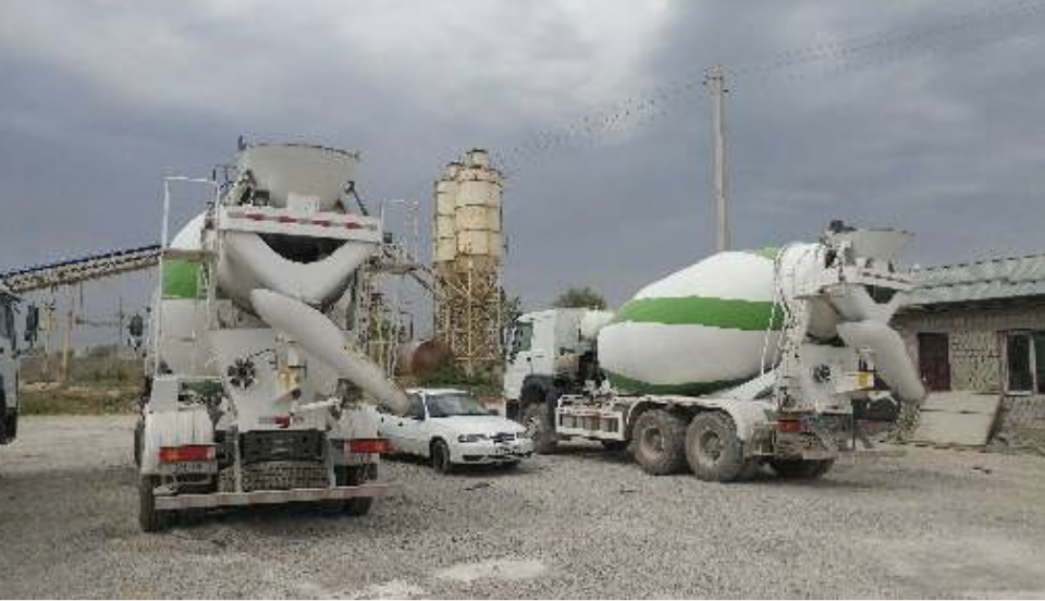 Heavy construction equipment and vehicles at SINOWAY-TEKAR regional crushing plant — Pskent and Jizzakh Regions